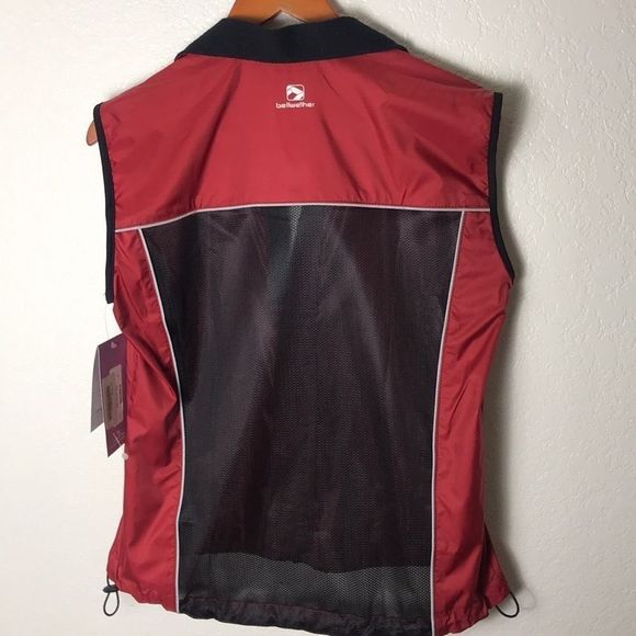 Belwether Motion Vest Ruby Black Mesh M New - Picture 11 of 11